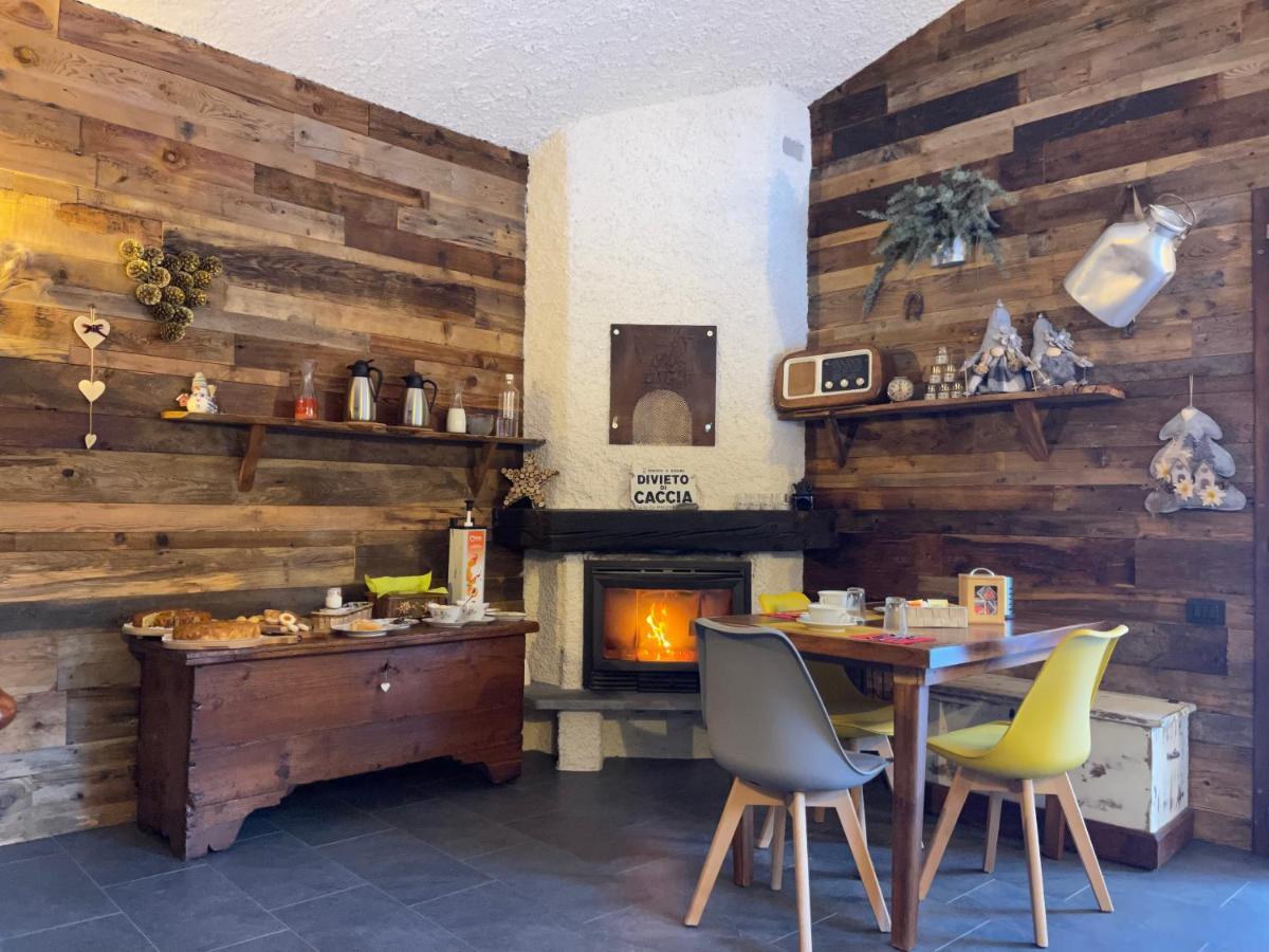 Bed And Breakfast Campo Base 卡罗纳 外观 照片